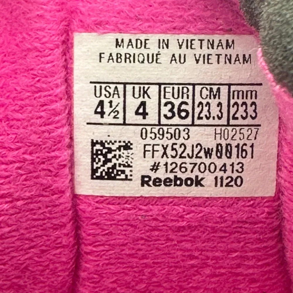 Reebok cardi club